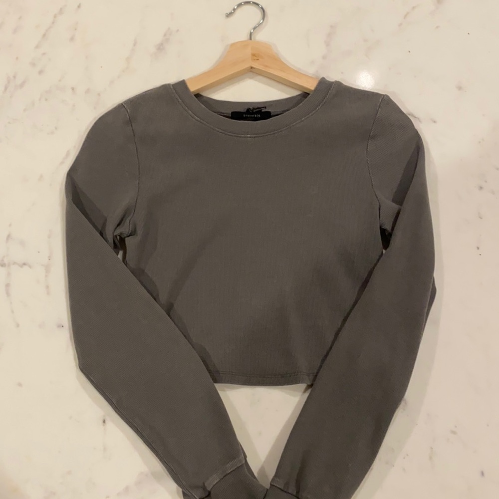 Charcoal cropped longsleeve